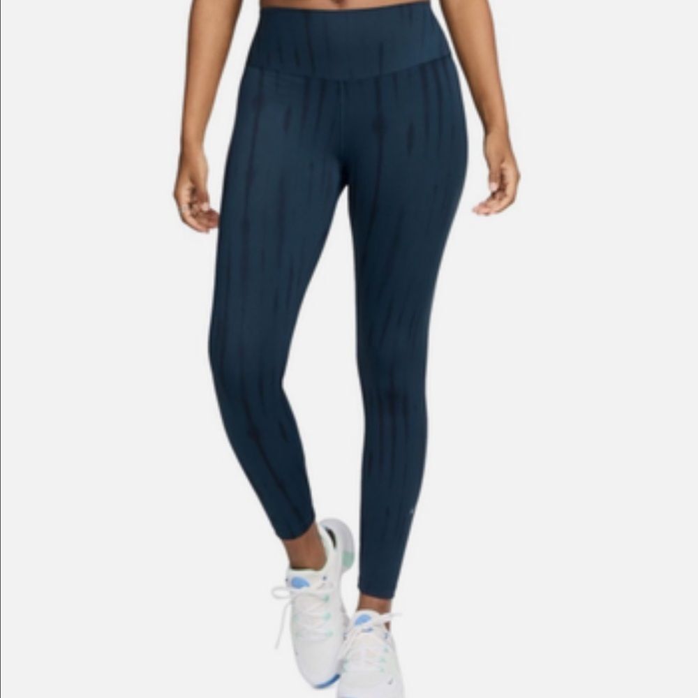 Nike One Dri Fit navy leggings